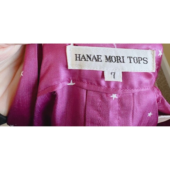 1980s Hanae Mori Tops Silky Blouse / 80s Magenta Pleated Ascot Star Print Small - Picture 7 of 7